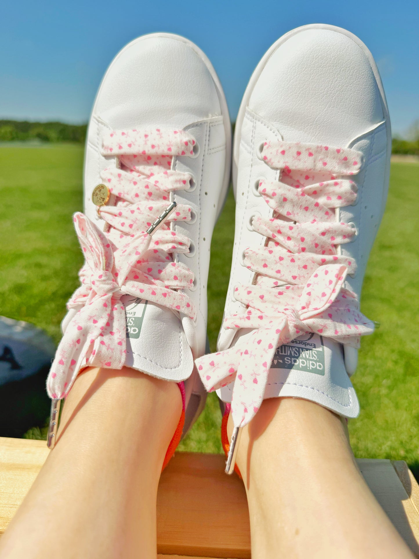 White with Pink Hearts Laces 🩷