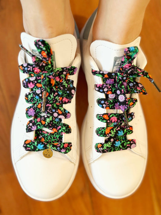 Black Flowerfull Laces