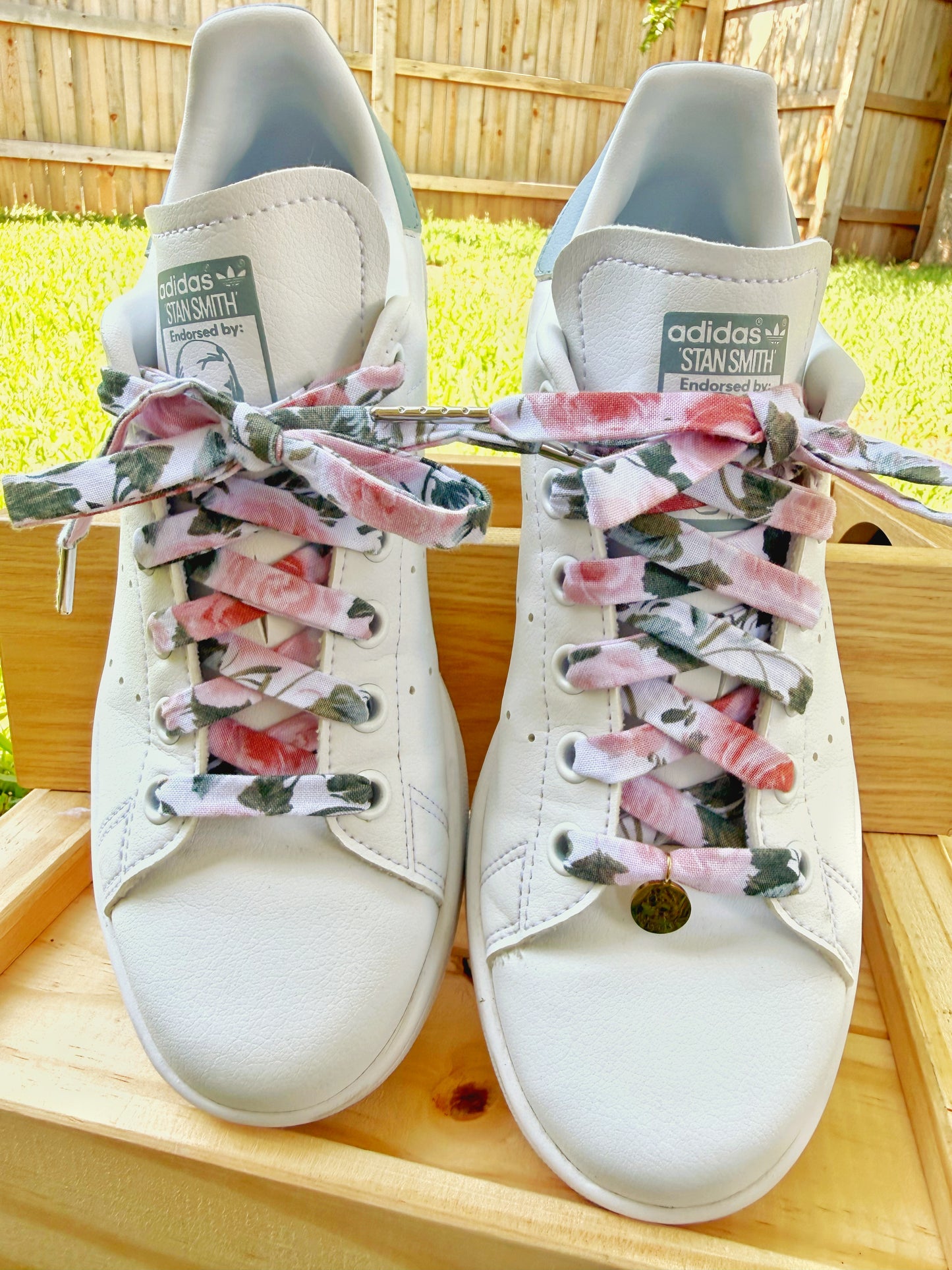 Pink Roses Garden Laces