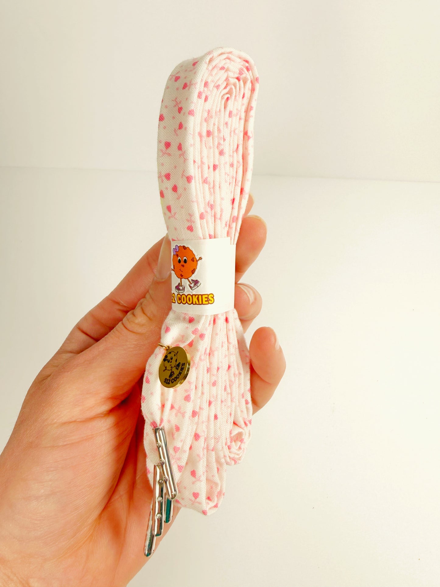 White with Pink Hearts Laces 🩷