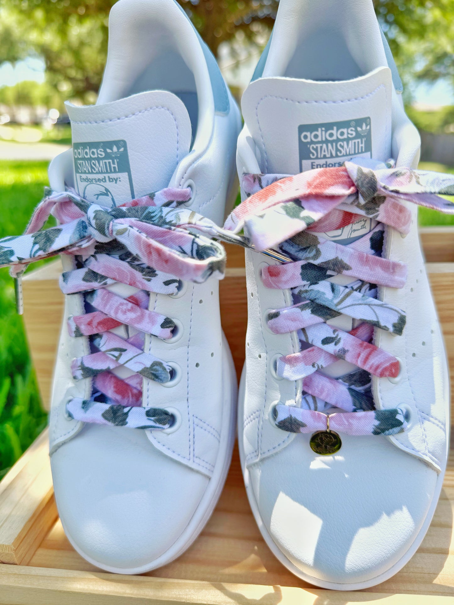 Pink Roses Garden Laces