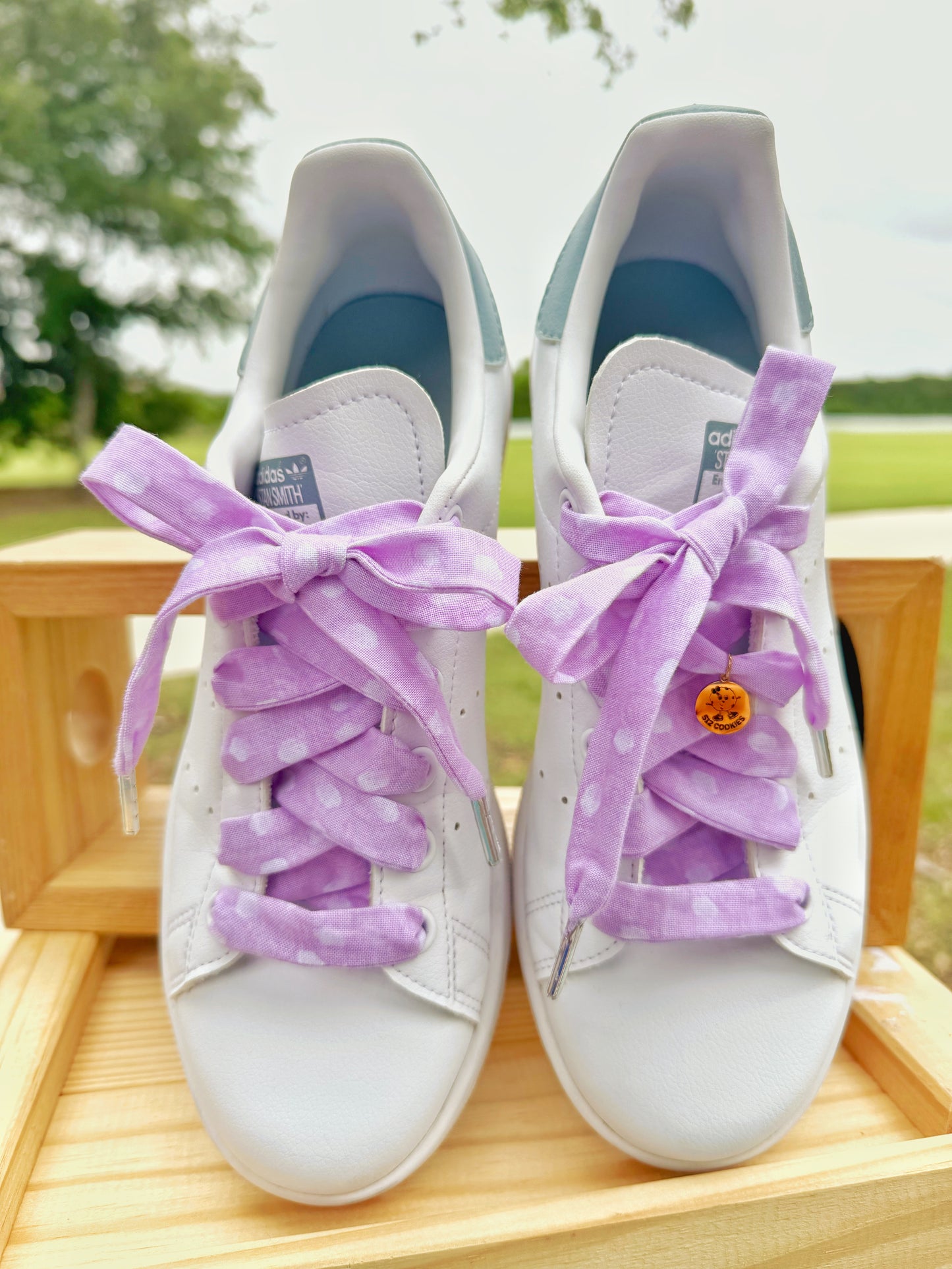 Lilac Polka Dots Laces