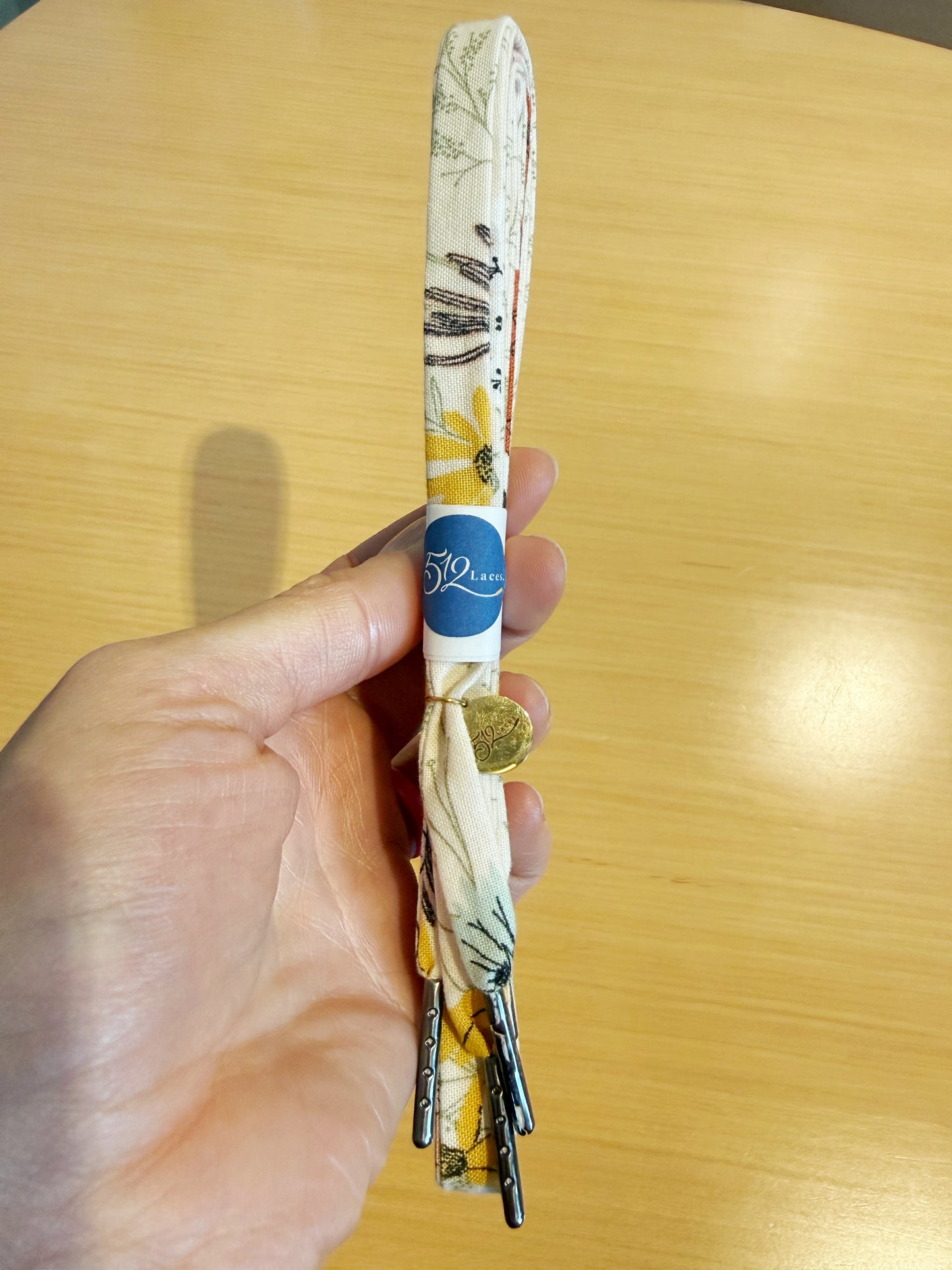 Vintage Ivy Laces